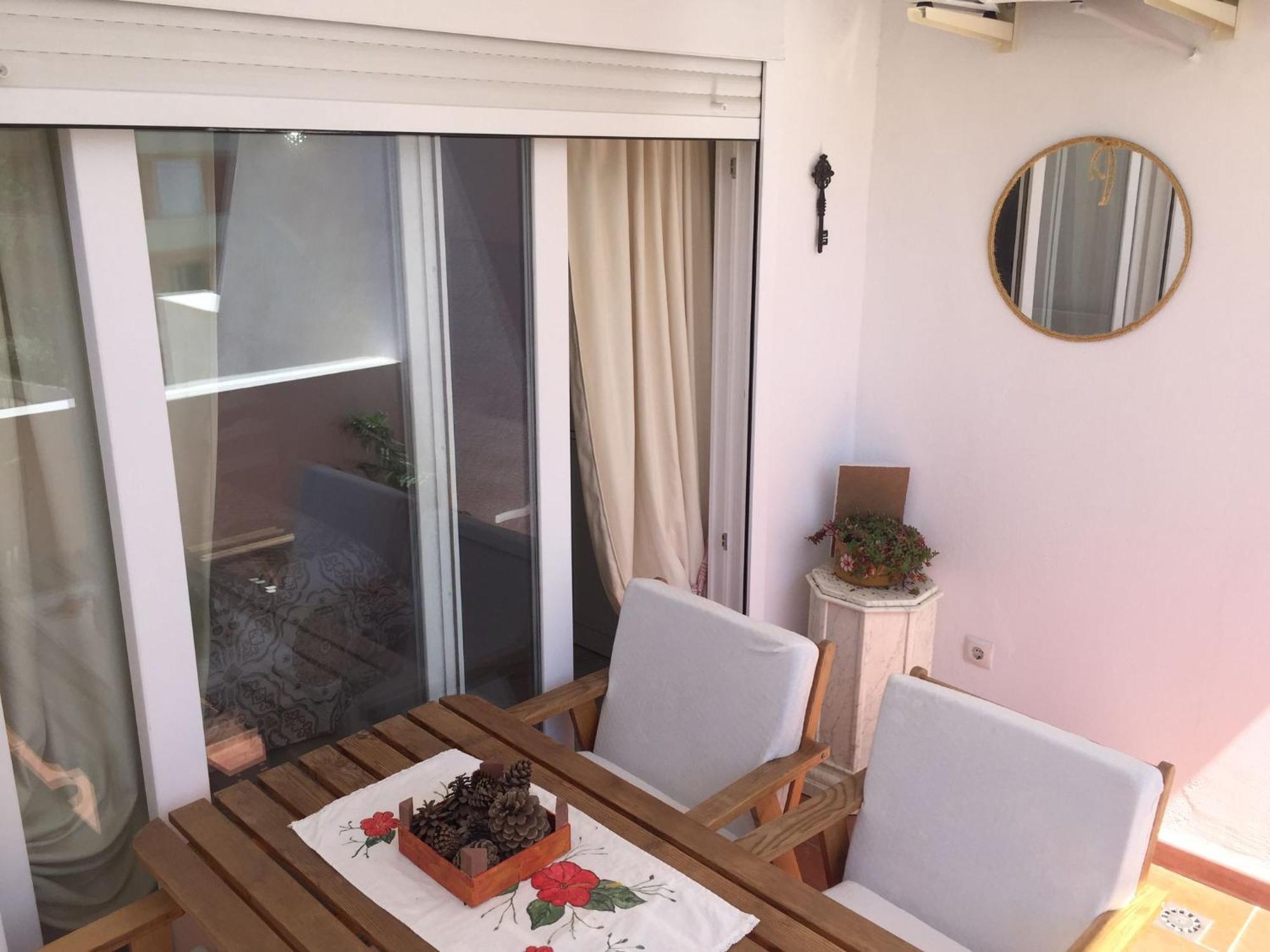 Апартаменты Studio In The Centre Near The Beach Торремолинос Экстерьер фото