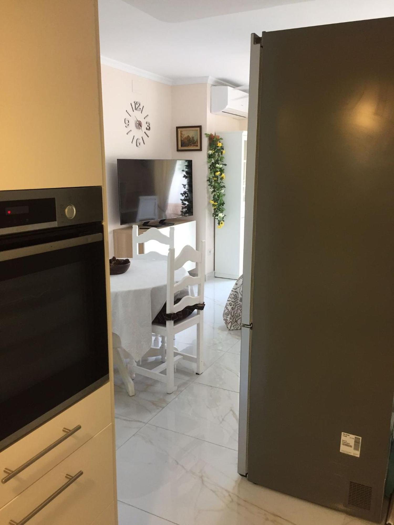 Апартаменты Studio In The Centre Near The Beach Торремолинос Экстерьер фото
