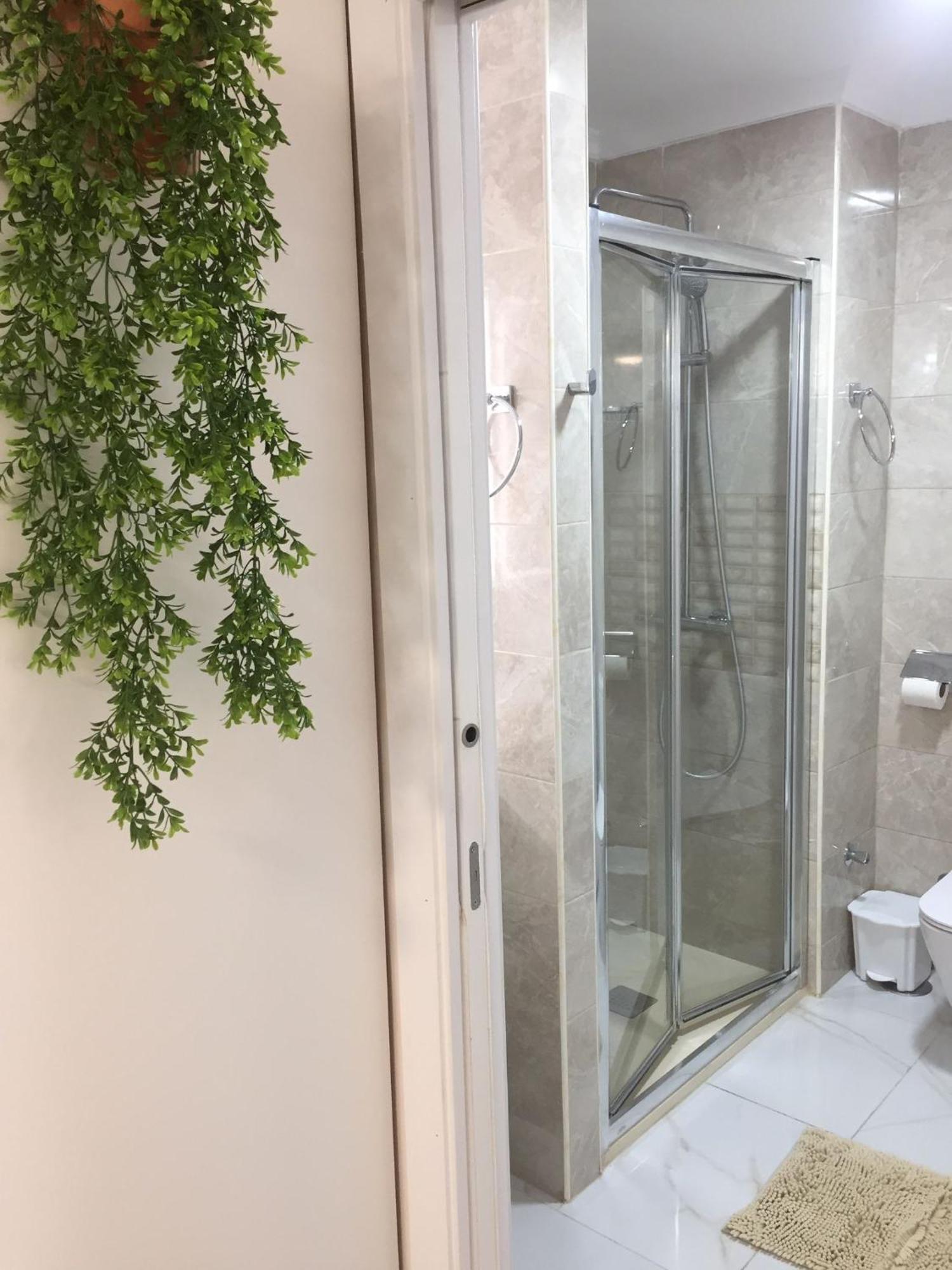 Апартаменты Studio In The Centre Near The Beach Торремолинос Экстерьер фото